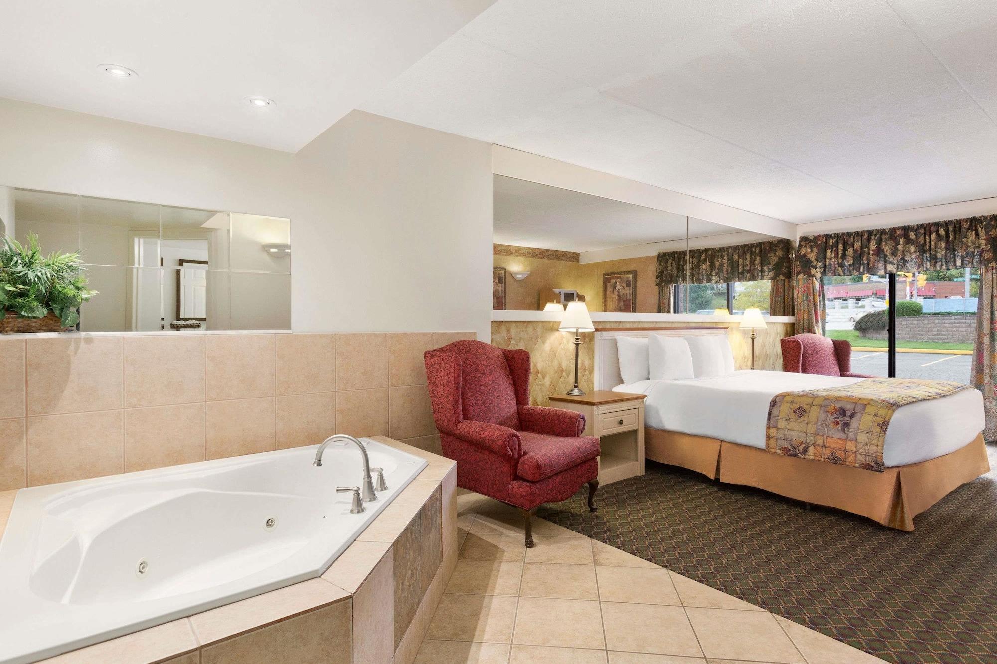 Travelodge By Wyndham Owen Sound On Eksteriør bilde