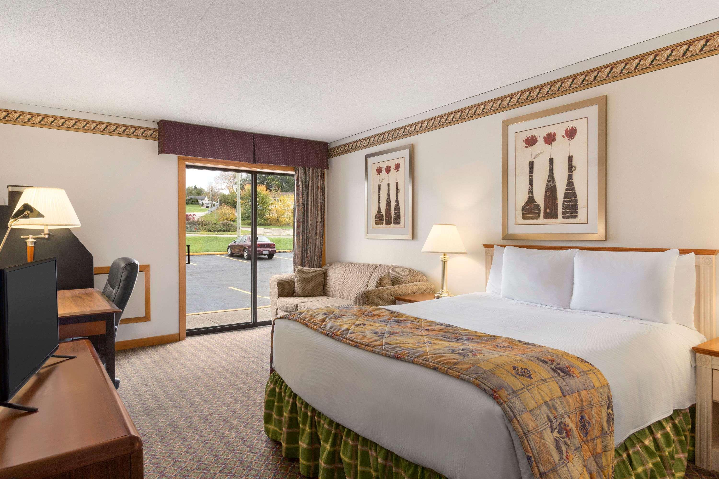 Travelodge By Wyndham Owen Sound On Eksteriør bilde